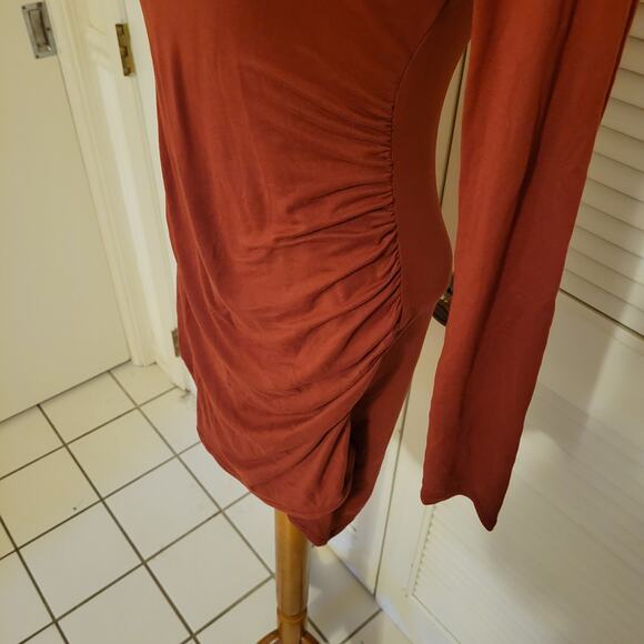 Ruched Bodycon Red Long Sleeve Mini Dress Moe and Moe Size Small - Picture 3 of 7